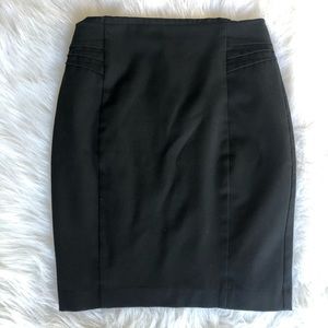 Express black skirt size 4